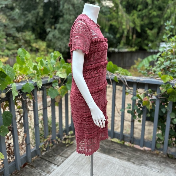O2Sky Lace Mini Dress in Deep Burgandy • small • 1746 - Picture 4 of 10